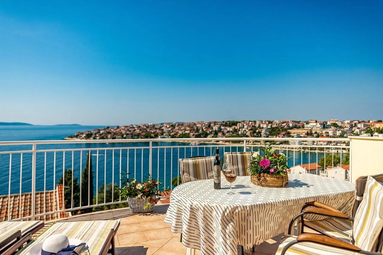 Six-Bedroom Villa With Sea View Nl Trogir